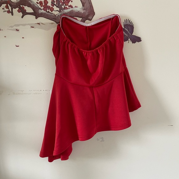 Solid Asymmetrical Hem Ruffle Trim Tube Top - Picture 4 of 4